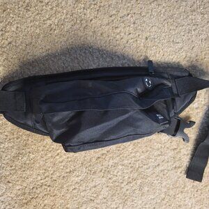 Basic Street Apparel Fanny Pack